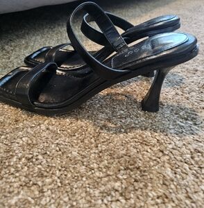Black Heels 7.5
